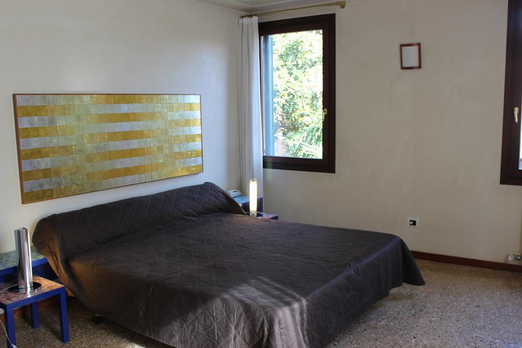 ヴェネツィア Domus Orsoni Bed & Breakfast エクステリア 写真